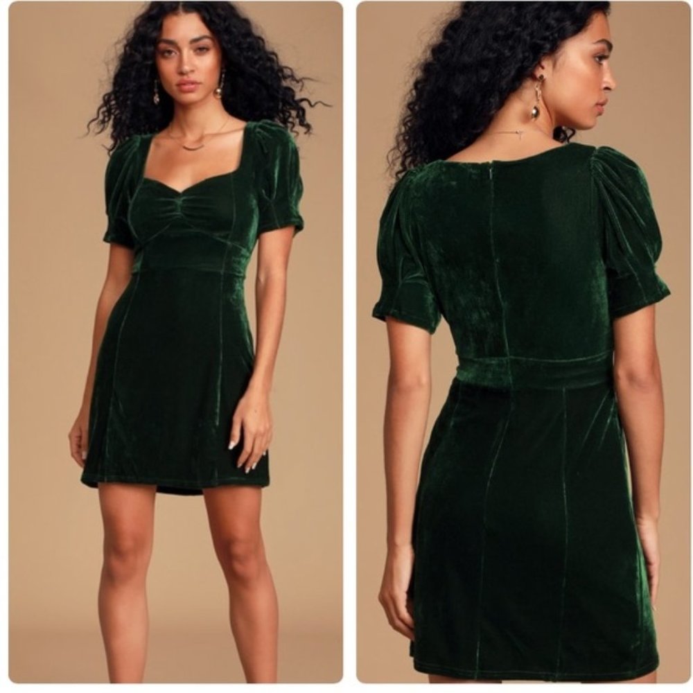 Lulus green velvet dress